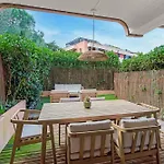 Le Cocon Tropezien - Jardin Prive, 5 Minutes Du Port Apartman *