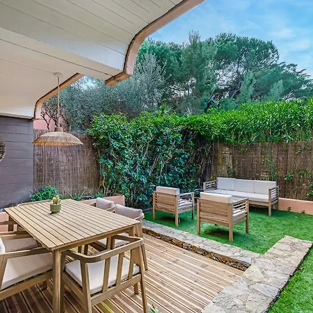 Le Cocon Tropezien - Jardin Prive, 5 Minutes Du Port